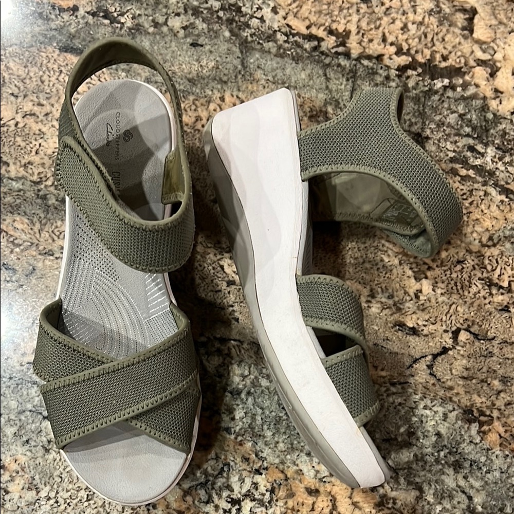 Cloudsteppers by Clarks Platforms